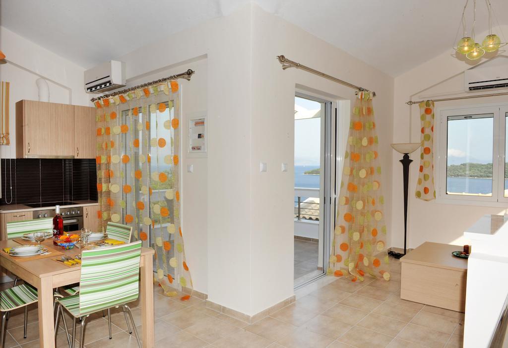 Lemon Tree Villa Nydri  Oda fotoğraf
